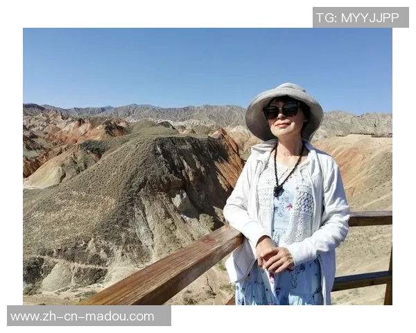 91九色麻豆-追求内在光泽的女郎—探寻九色麻豆的时尚魔力-91九色麻豆